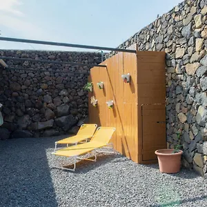 Сasa de vacaciones Beautiful Coastal House On A Tranquil Organic Farm, Guinea